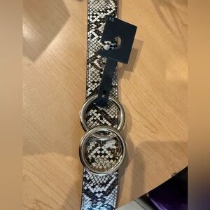 Express Snake White Belt with Silver Accents